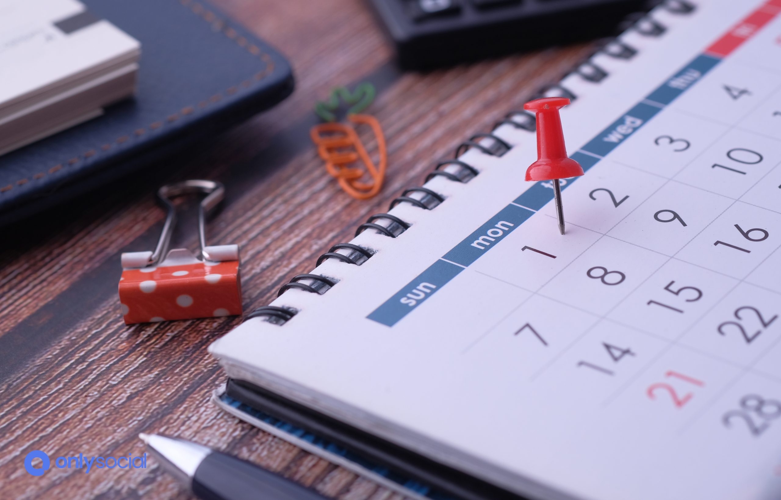 Scheduling social media posts